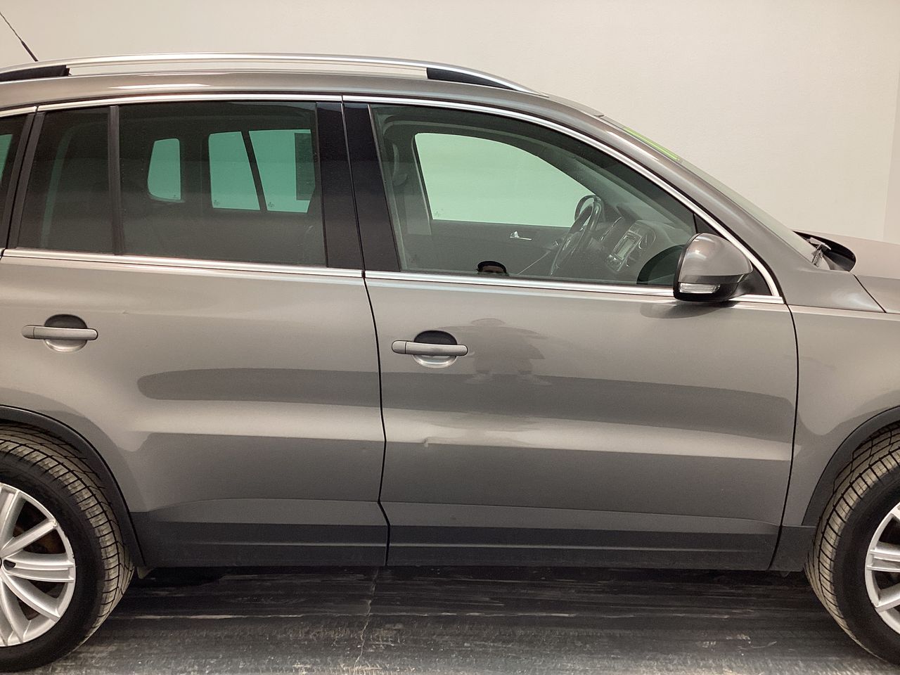 2011 Volkswagen Tiguan  - C & S Car Company II