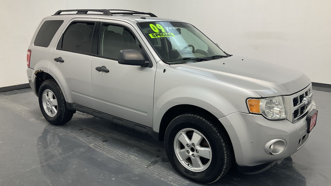 2004 Ford Explorer Sport Trac XLT 4WD - Stock # CHY10194B