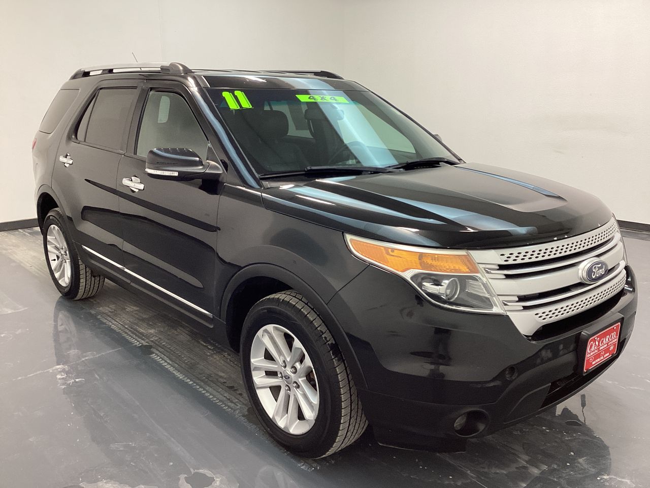 2011 Ford Explorer XLT 4WD  - DHY10694A  - C & S Car Company
