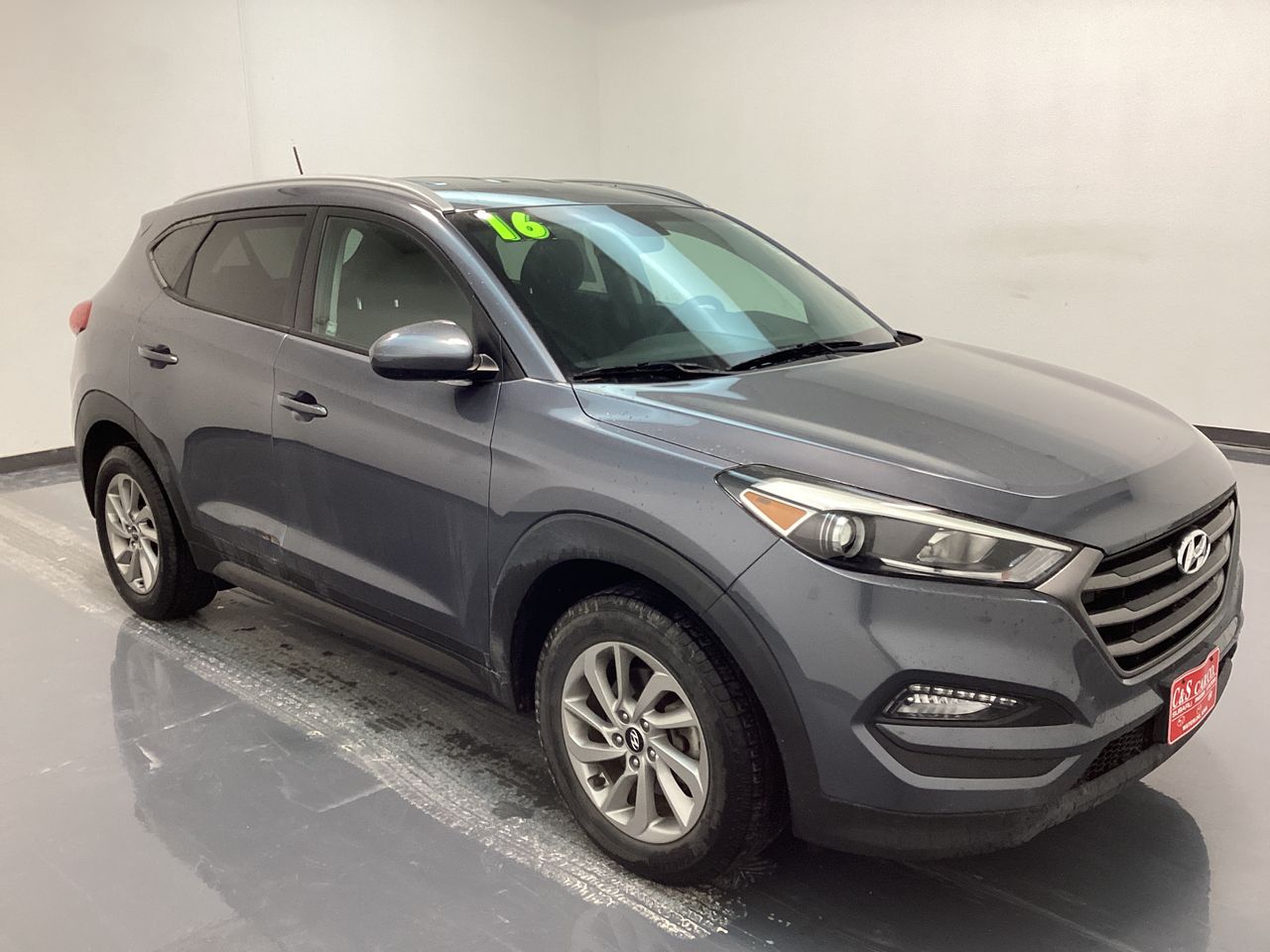 2016 Hyundai Tucson SE  - R19206  - C & S Car Company II