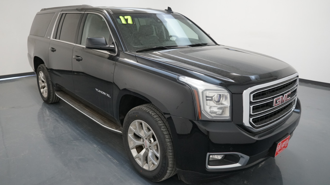 2017 GMC Yukon XL SLT 4WD  - FHY11219A  - C & S Car Company II