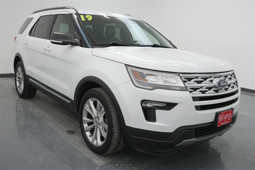 2019 Ford Explorer XLT 4WD  - CHY11108A  - C & S Car Company