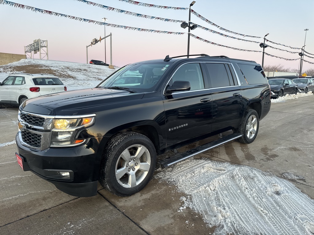 2020 Chevrolet Suburban LT 4WD  - D19232  - C & S Car Company