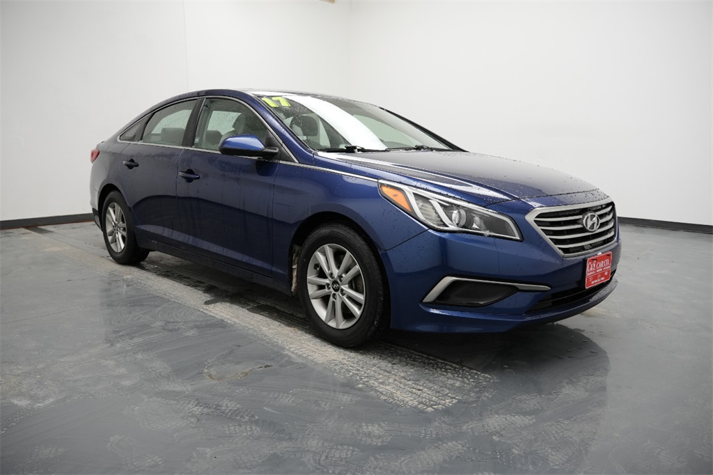 2017 Hyundai Sonata Base  - FGS1634B  - C & S Car Company II