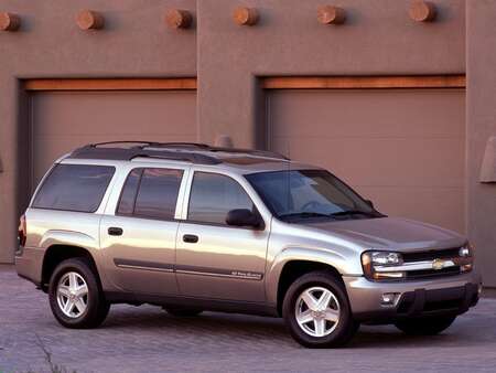 2003 Chevrolet TrailBlazer LT 4WD for Sale  - KSB11902B  - C & S Car Company II