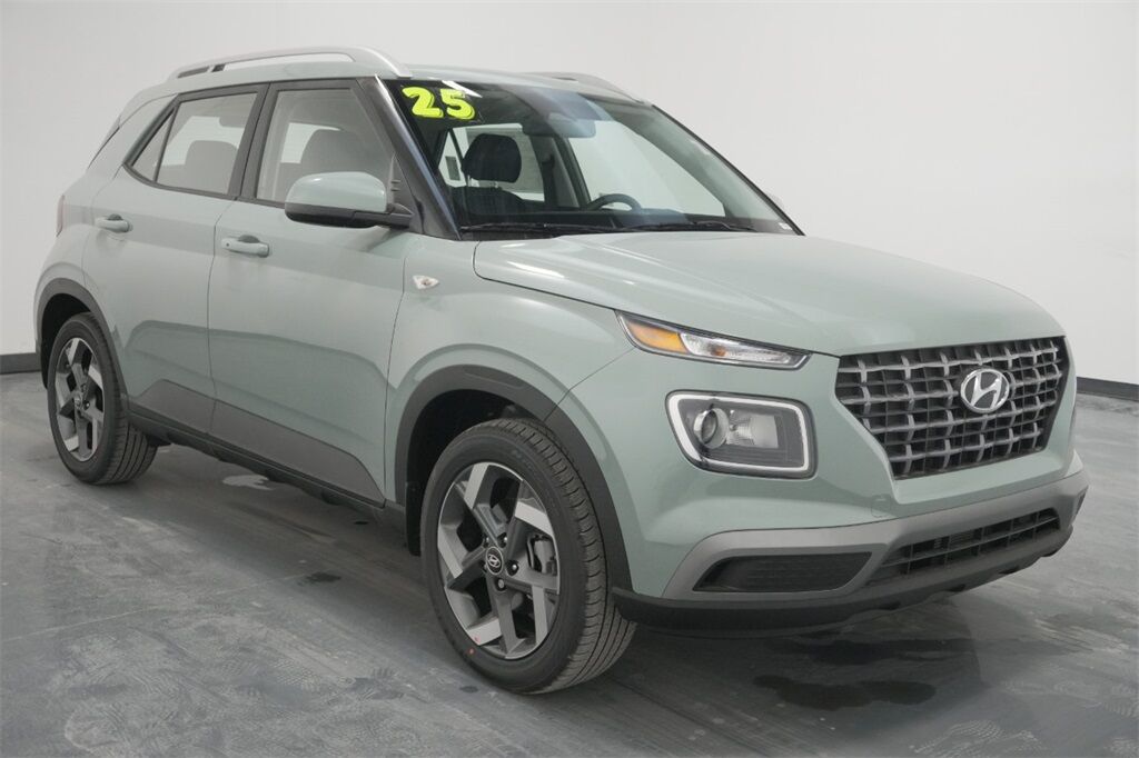 2025 Hyundai Venue  - C & S Car Company