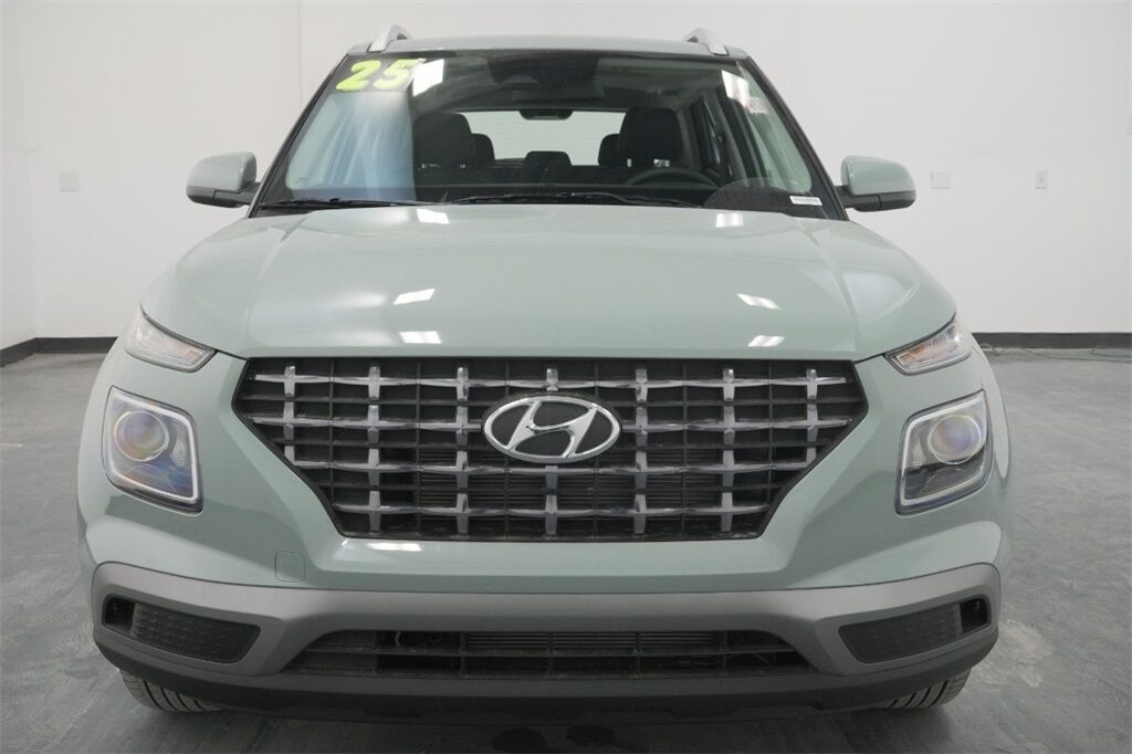 2025 Hyundai Venue  - C & S Car Company