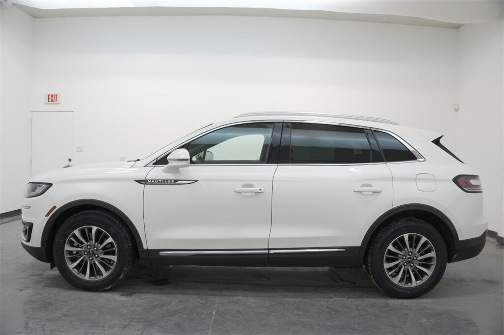 2020 Lincoln Nautilus  - C & S Car Company II