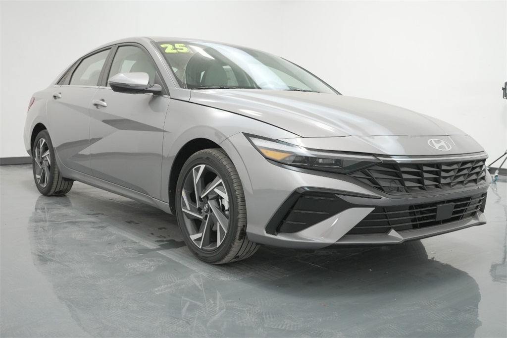 2025 Hyundai Elantra Hybrid Limited  - HY11733  - C & S Car Company