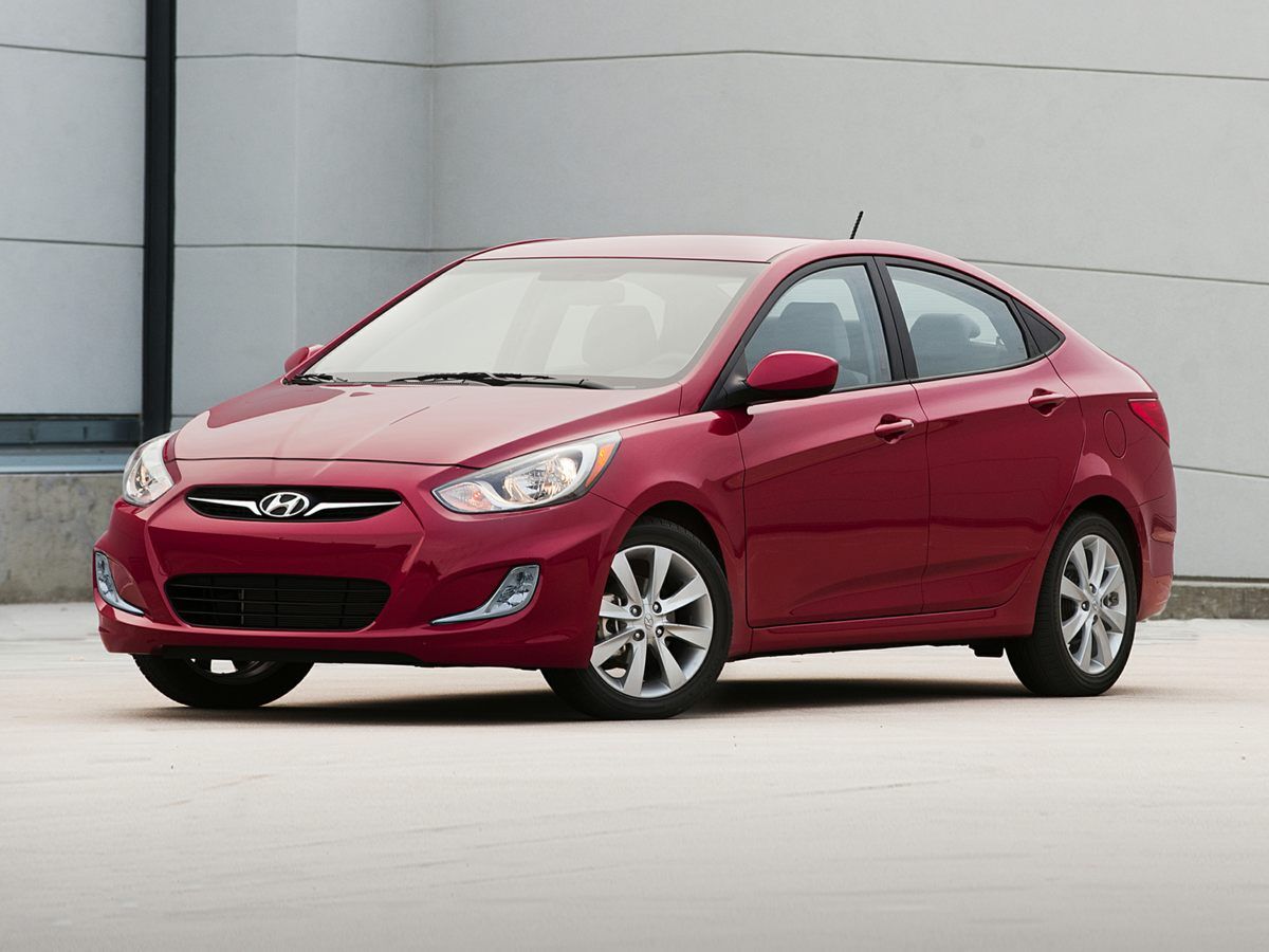 2013 Hyundai Accent  - C & S Car Company