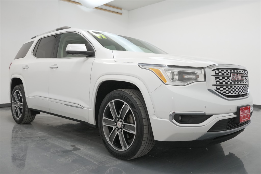 2017 GMC Acadia Denali AWD  - CHY11762A  - C & S Car Company II