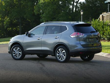 2015 Nissan Rogue  - C & S Car Company II