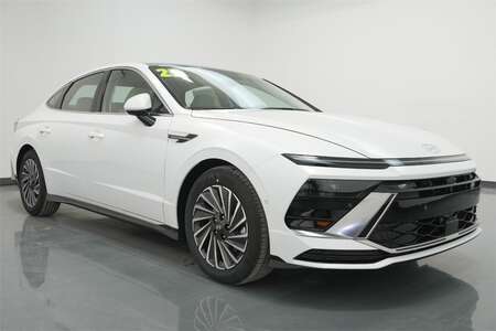 2025 Hyundai Sonata Hybrid Limited for Sale  - HY11773  - C & S Car Company