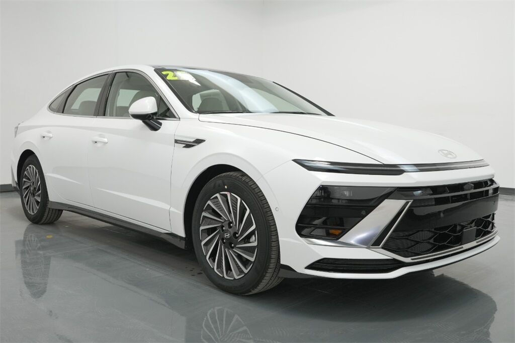2025 Hyundai Sonata Hybrid  - C & S Car Company