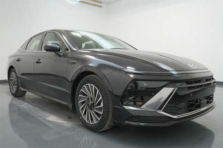 2025 Hyundai Sonata Hybrid Limited for Sale  - HY11781  - C & S Car Company