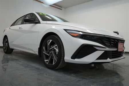 2025 Hyundai Elantra  - C & S Car Company