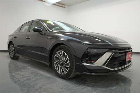 2025 Hyundai Sonata Hybrid Limited for Sale  - HY11802  - C & S Car Company