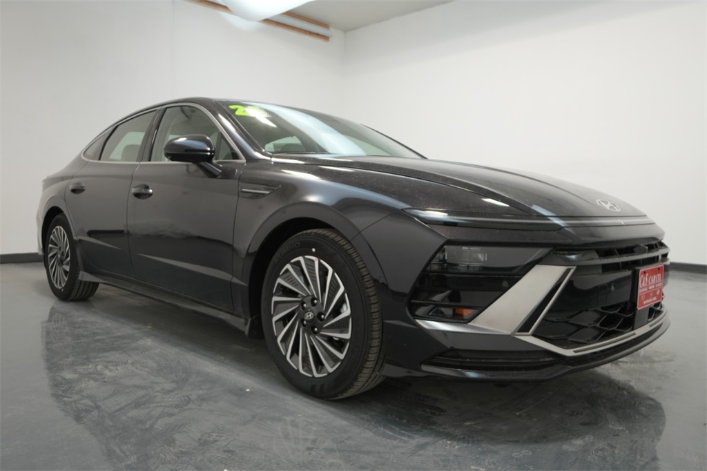 2025 Hyundai Sonata Hybrid Limited  - HY11802  - C & S Car Company