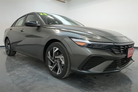 2025 Hyundai Elantra  - C & S Car Company