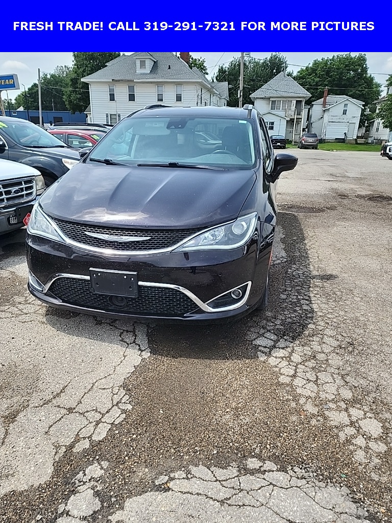 2017 Chrysler Pacifica Touring L Plus  - KSB12035A  - C & S Car Company