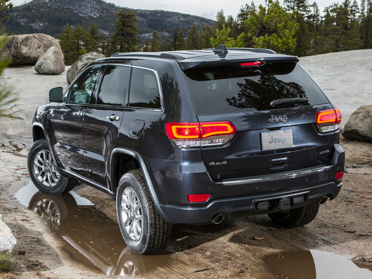 2015 Jeep Grand Cherokee Limited 4WD  - 19452  - C & S Car Company II