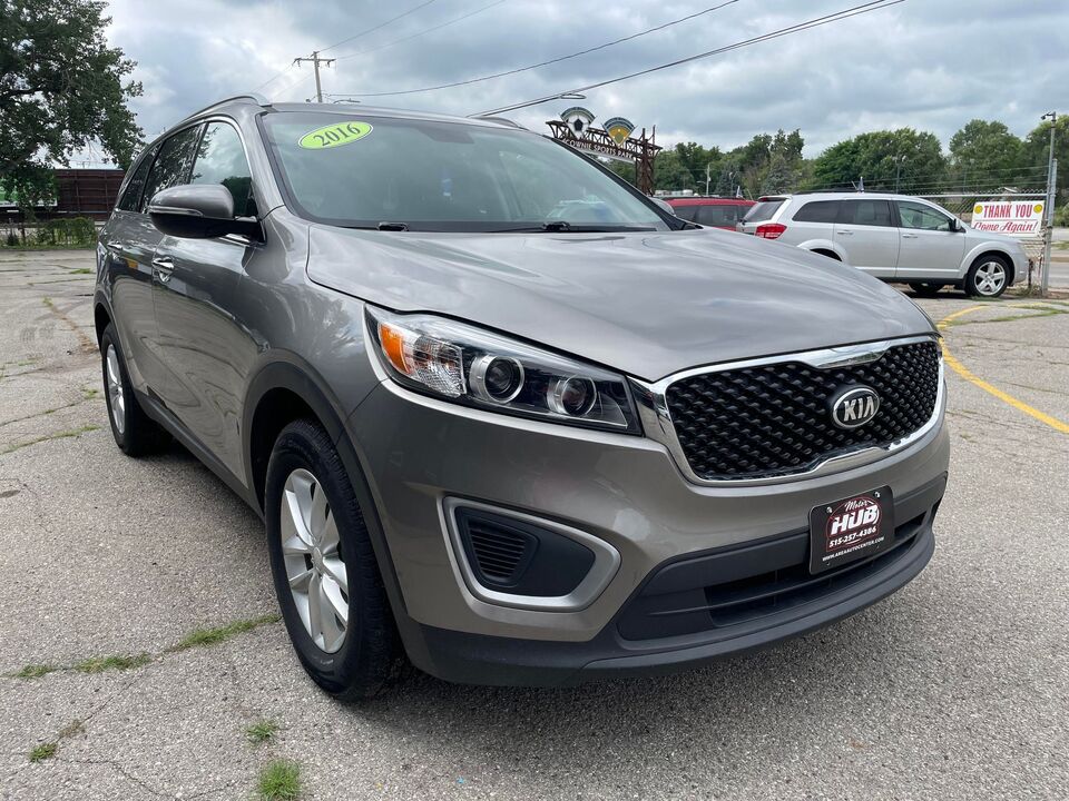 2016 Kia Sorento LX  - 12529  - Area Auto Center