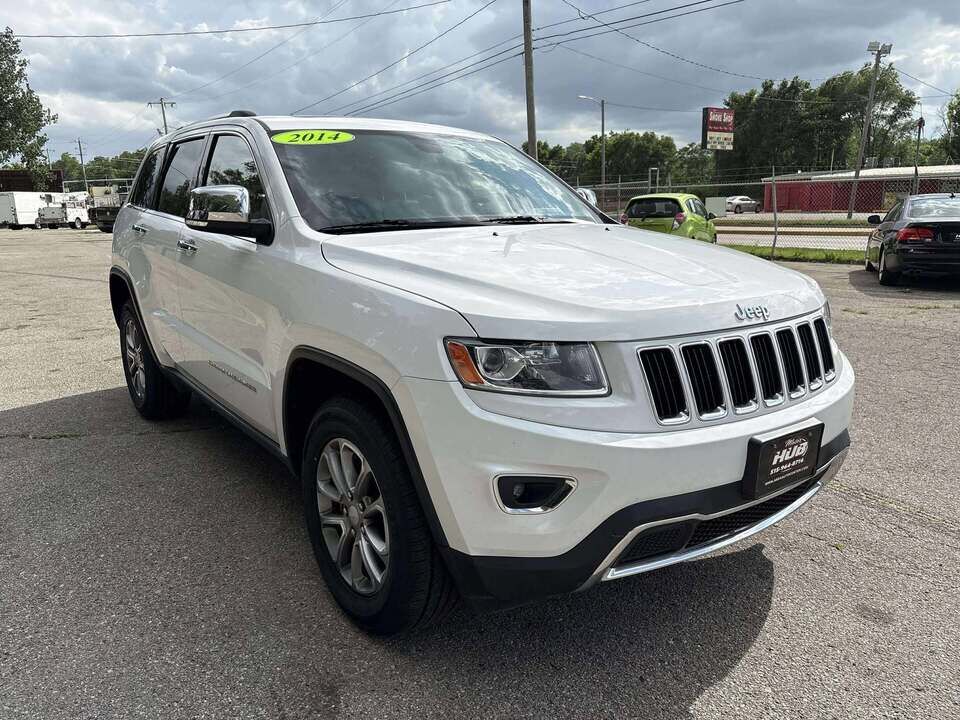 2014 Jeep Grand Cherokee  - Area Auto Center