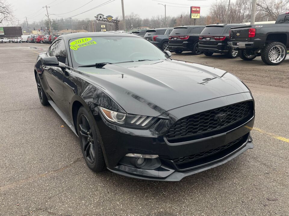 2016 Ford Mustang EcoBoost  - 12698  - Area Auto Center