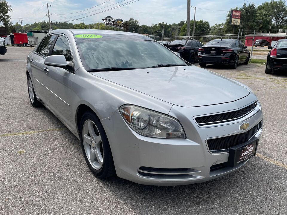 2012 Chevrolet Malibu 2LT  - 12798  - Area Auto Center