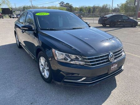 2017 Volkswagen Passat  - Area Auto Center