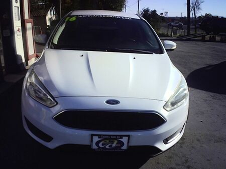 2016 Ford Focus  - Country Auto