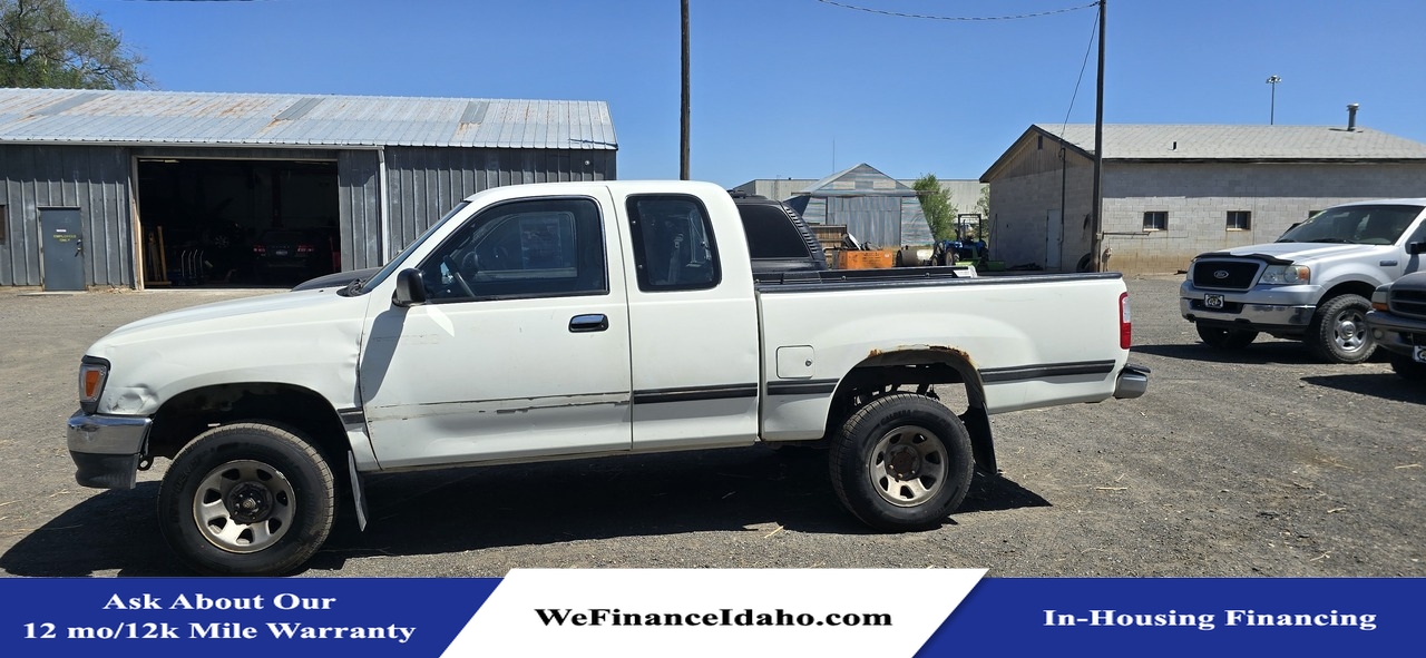 1995 Toyota T100 DX 4WD  - 10453  - Country Auto