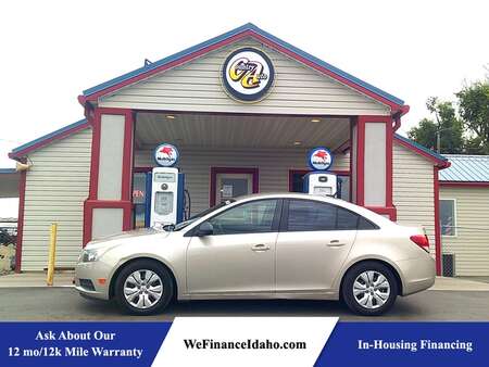 2013 Chevrolet Cruze LS for Sale  - 9470  - Country Auto
