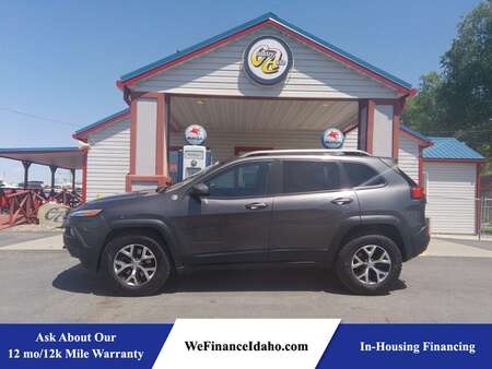 2015 Jeep Cherokee Trailhawk 4WD for Sale  - 10456B  - Country Auto