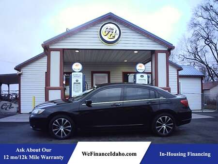 2013 Chrysler 200 Limited for Sale  - 10301  - Country Auto