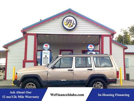1993 Jeep Cherokee Sport 4WD for Sale  - 9532  - Country Auto