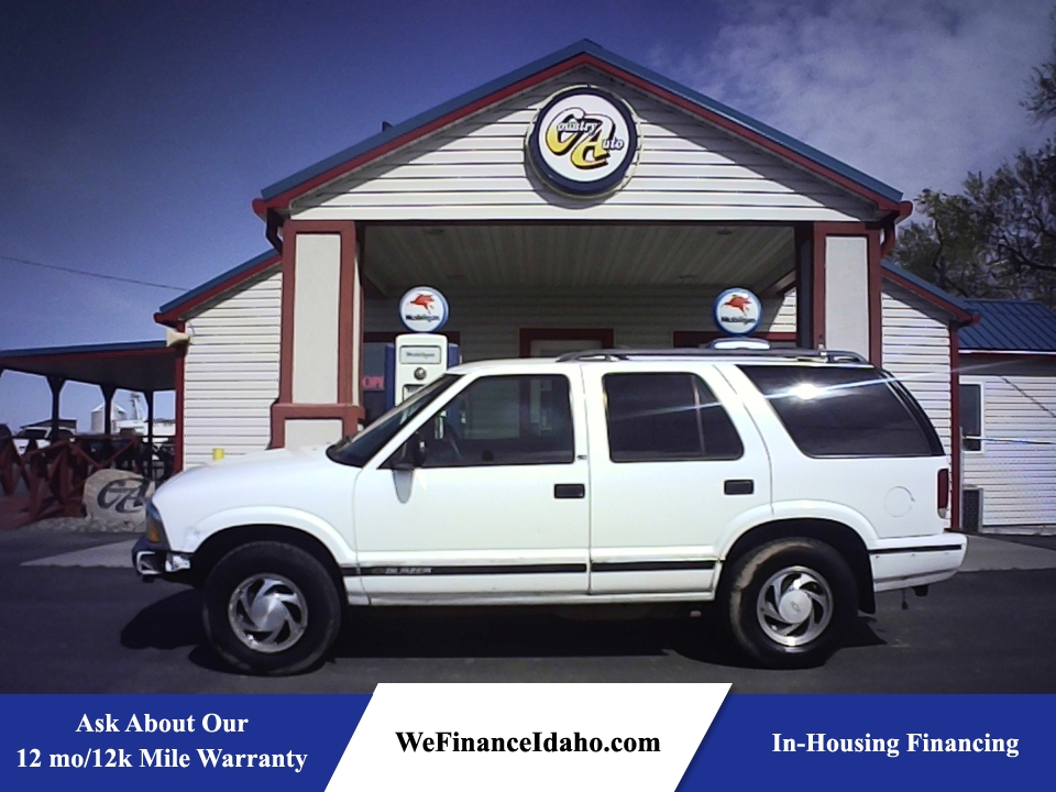 1996 Chevrolet Blazer 4WD  - 9841  - Country Auto