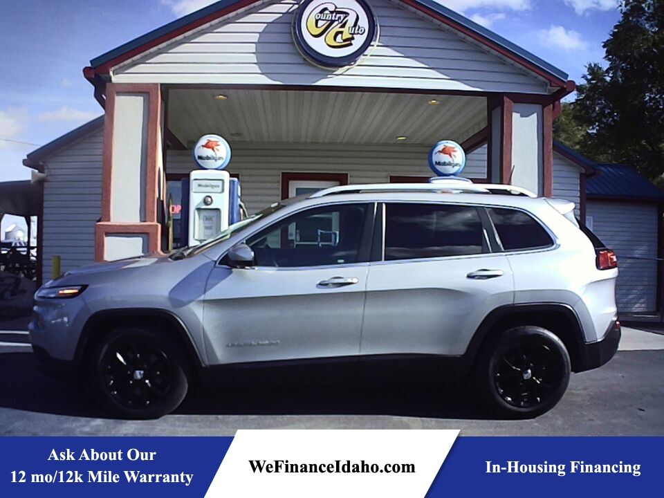 2018 Jeep Cherokee  - Country Auto