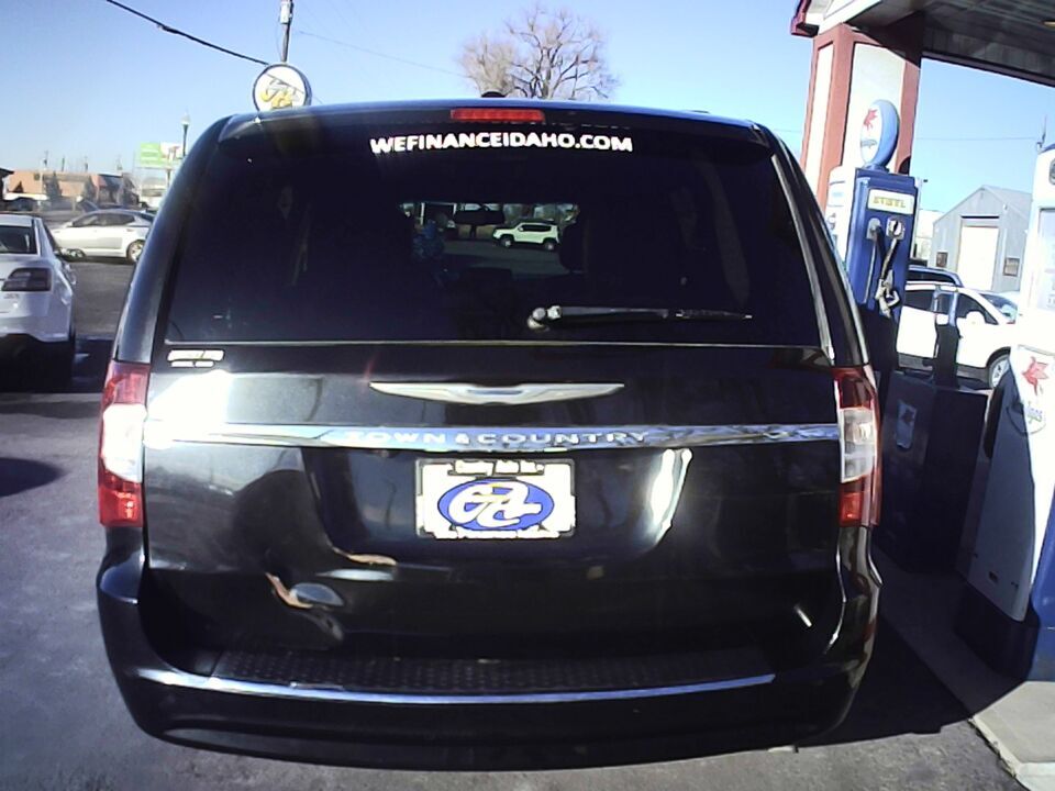 2014 Chrysler Town & Country  - Country Auto