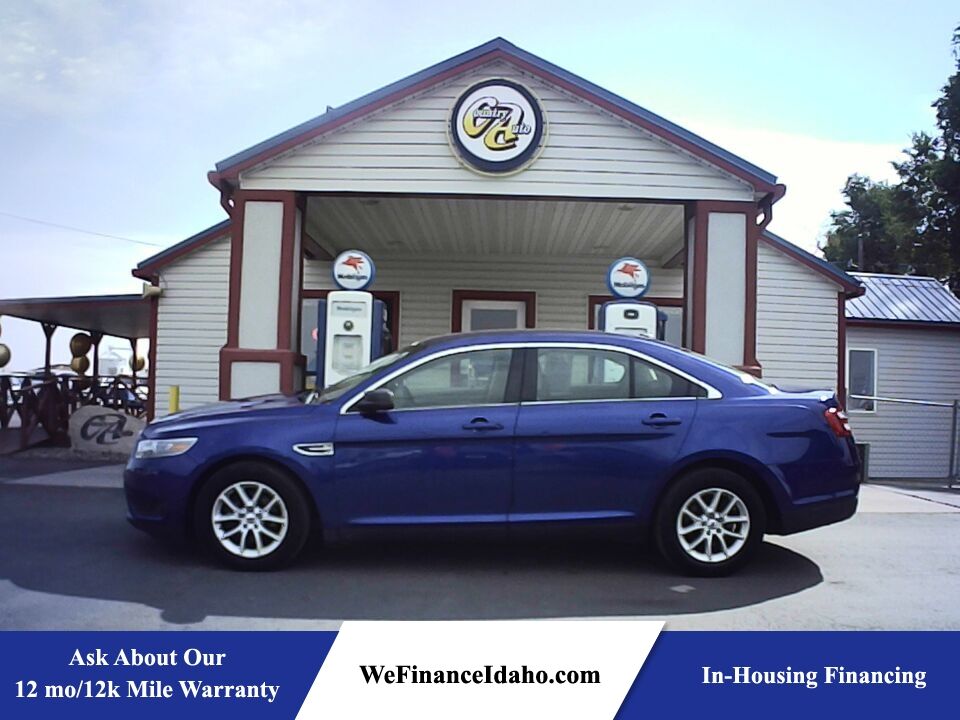 2013 Ford Taurus  - Country Auto