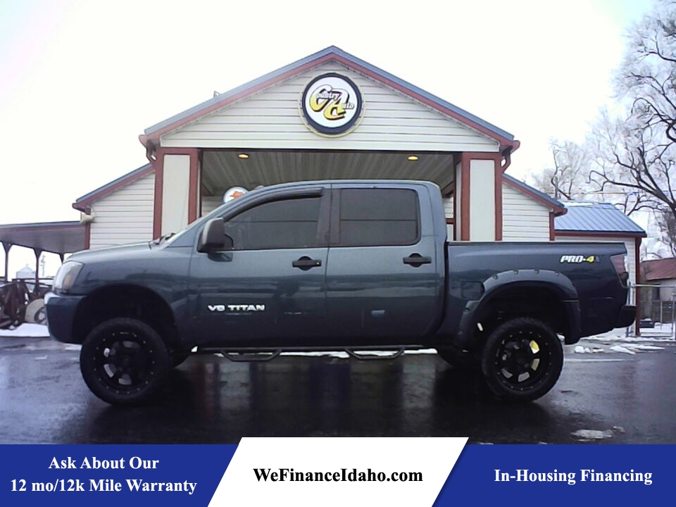 2014 Nissan Titan 4WD Crew Cab  - 10351  - Country Auto