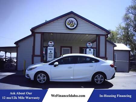 2017 Chevrolet Cruze LT for Sale  - 10433  - Country Auto