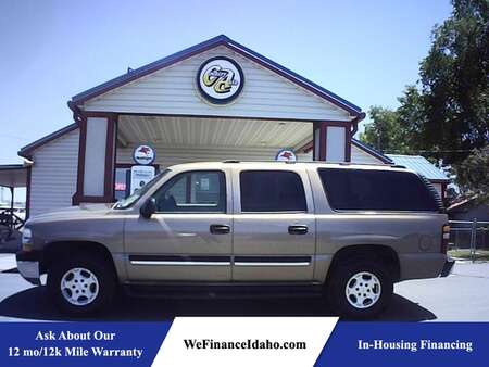 2004 Chevrolet Suburban LS 4WD for Sale  - 10104  - Country Auto