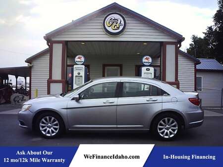 2013 Chrysler 200 Touring for Sale  - 10095R  - Country Auto