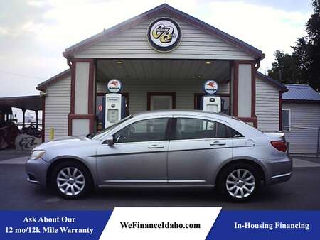 2013 Chrysler 200 Touring for Sale  - 10413R  - Country Auto