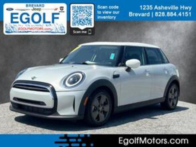 Used 2022 MINI Hardtop 4 Door Oxford Edition with VIN WMW33DK07N2P89393 for sale in Brevard, NC