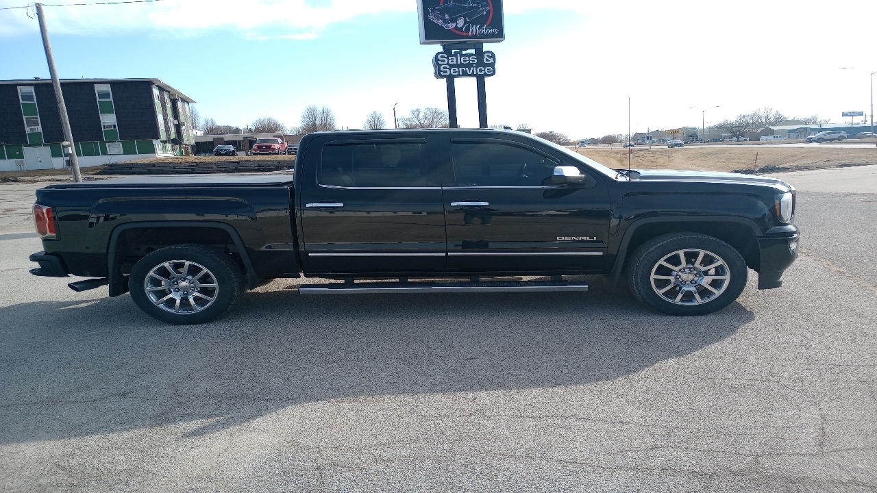 2018 GMC Sierra 1500 Denali  - 3348MA  - Keast Motors