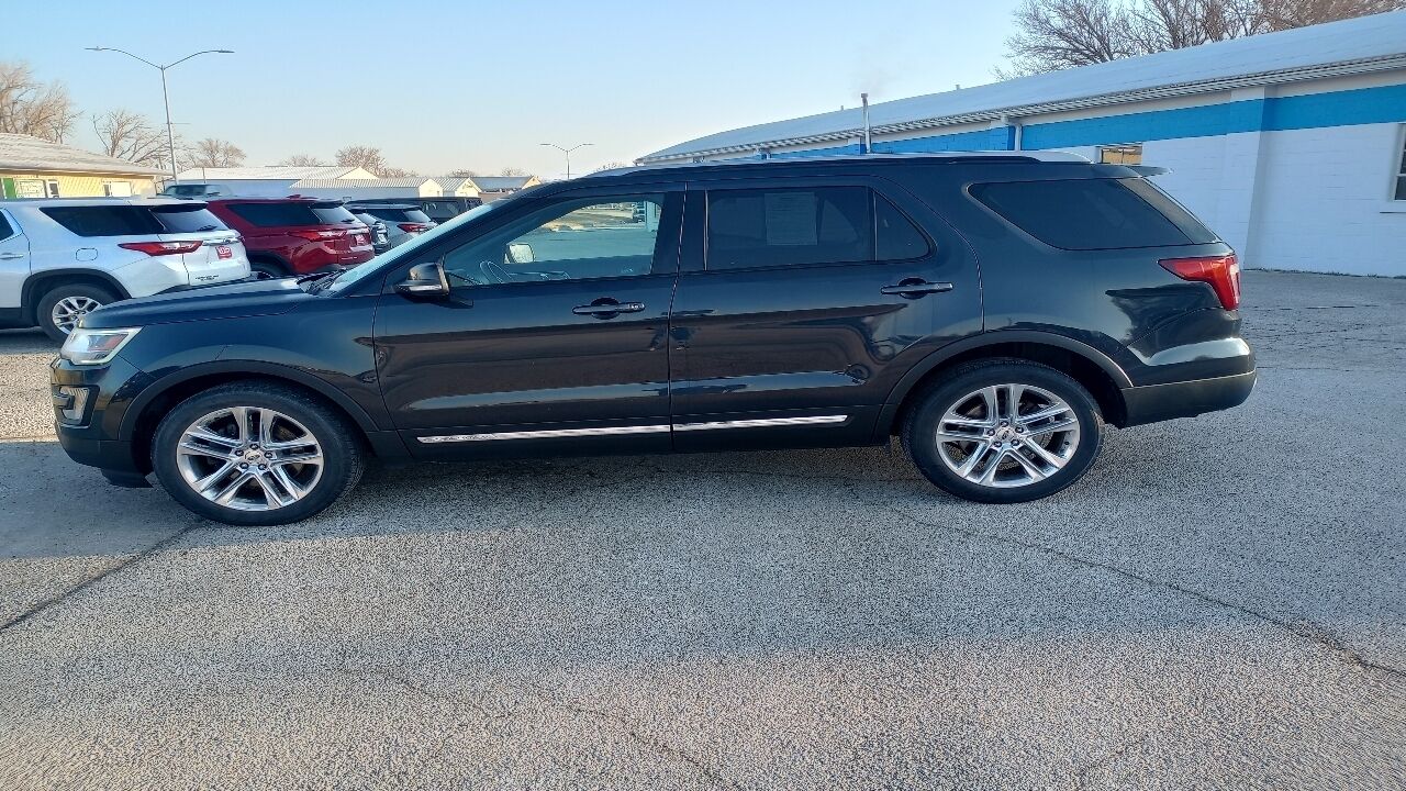 2017 Ford Explorer  - Keast Motors