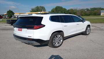 2024 GMC Acadia Dena