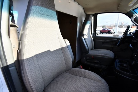2017 Chevrolet Express Commercial Cutaway  - Bob Brown Merle Hay
